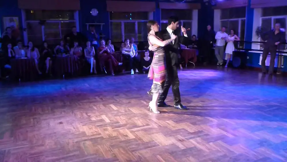 Video thumbnail for Natasha Lewinger & Pedro Farias - Milonga! - Kazan, Rusia!