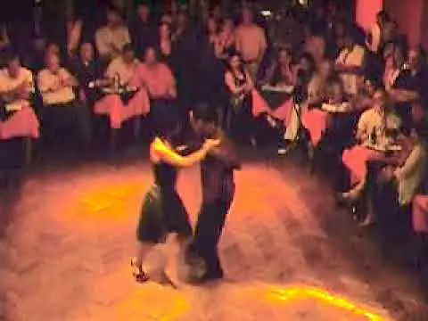 Video thumbnail for Esteban Moreno y Claudia Codega   en Porteño y Bailarin 2006