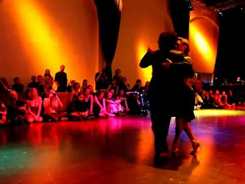 Video thumbnail for Tangomafia 3 - Sebastian Arce & Mariana Montes 4