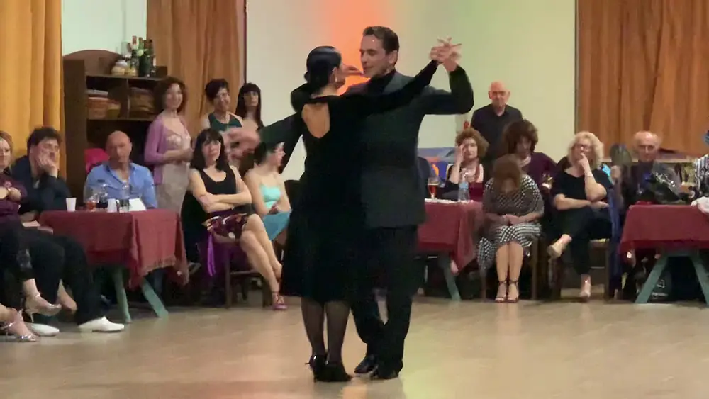 Video thumbnail for Ezequiel Paludi y Geraldin Rojas 3/5