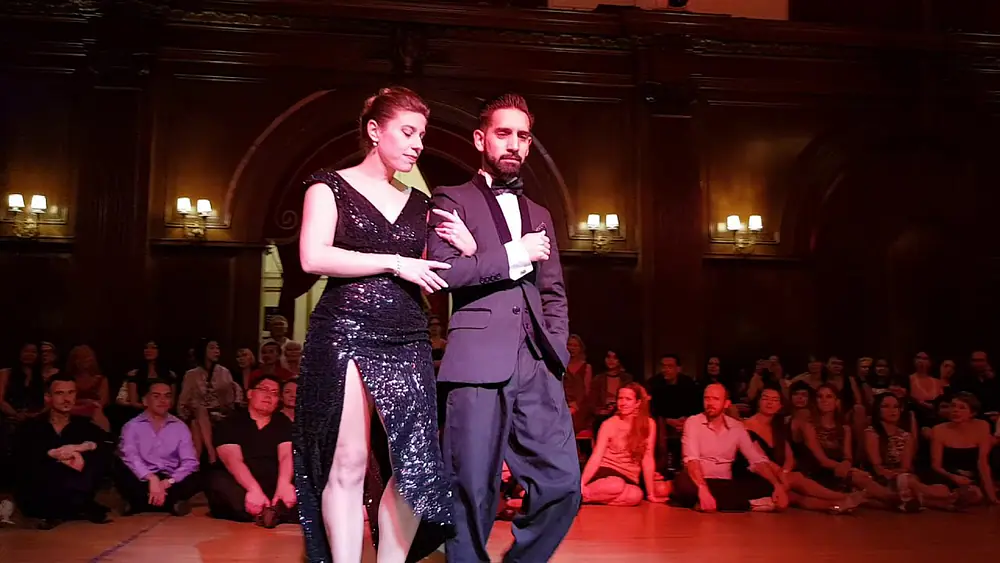 Video thumbnail for Juan Martin Carrara & Stefania Colina @ UK Tango Festival and Championship 2019 1/3