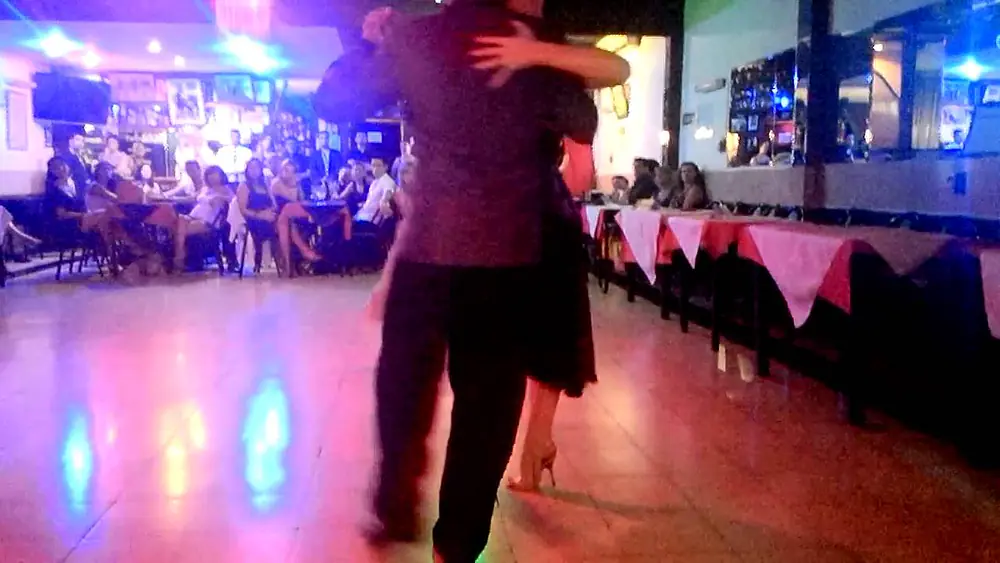 Video thumbnail for Jimena Hoeffner y Fernando Carrasco,20/1/16 video I