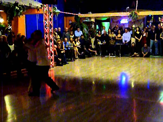 Video thumbnail for Alberto Bersini e Paola Pinessi alla Milonga de mi Barrio.MOV