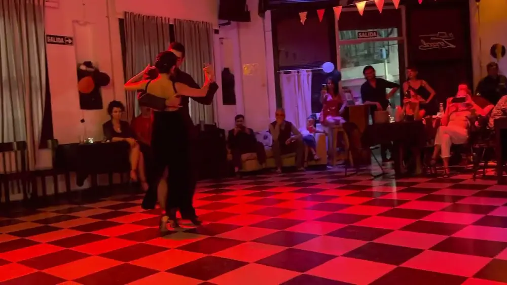 Video thumbnail for Valeria Ruby y Franco Andrada @ La Kilombera Milonga 2/26/23