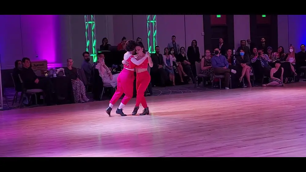 Video thumbnail for Argentine tango: Gaby Mataloni & Inés Muzzopappa - Amor y Celo