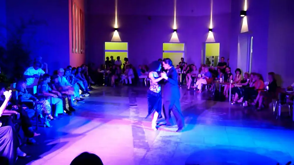 Video thumbnail for 1 La Milonga del Patio presenta a Laly Victoria y Leandro Haeder "Dandy"