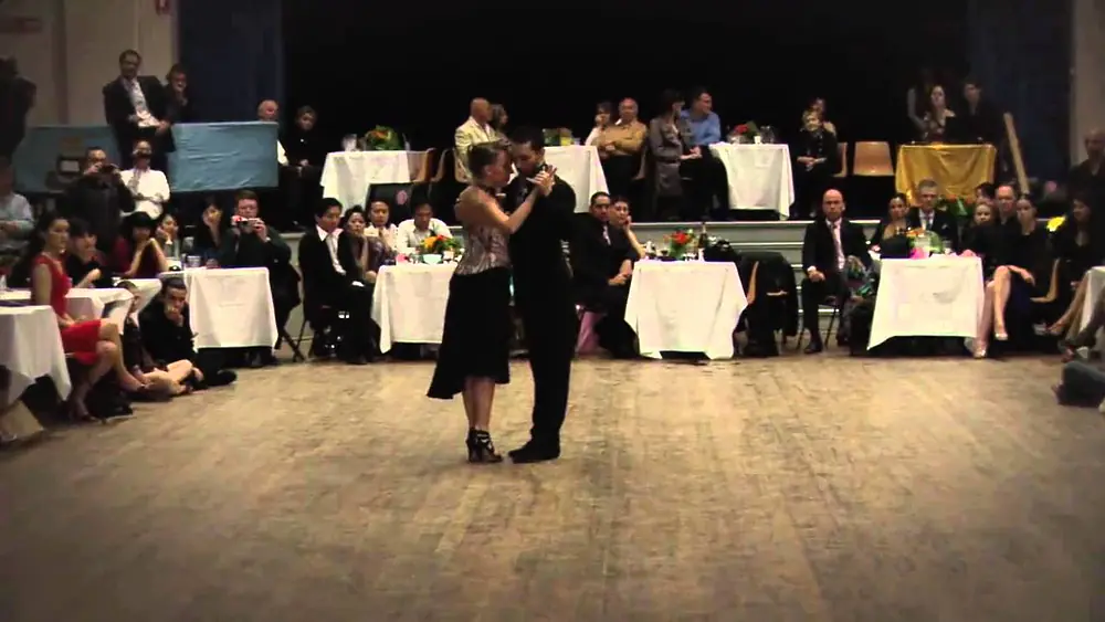 Video thumbnail for Javier Rodriguez y Andrea Misse - Grand Milonga, 2 October 2010, Dance 3.wmv