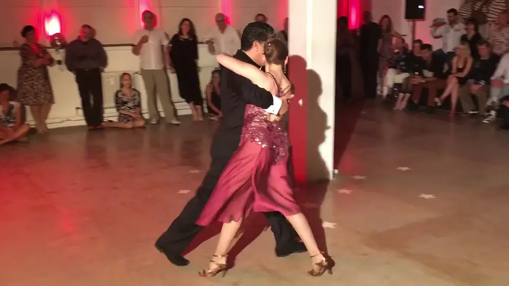 Video thumbnail for Sabrina y Ruben Veliz 3/3