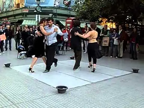 Video thumbnail for facundo peñalva candombe en plaza francia.wmv