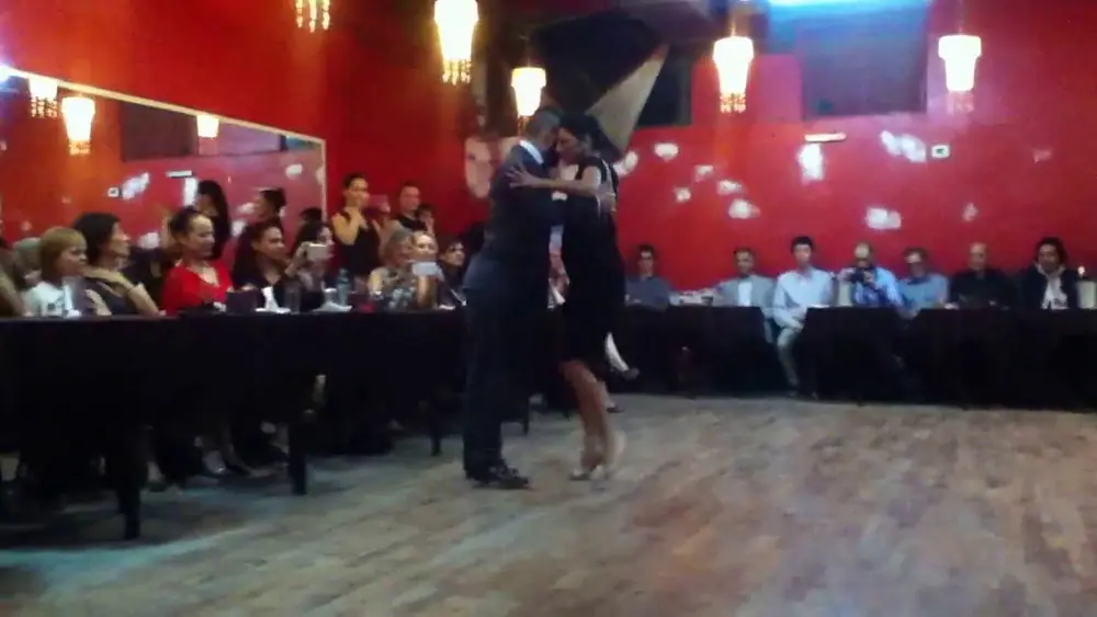 Video thumbnail for Bailaron Moira Castellano & Javier Rodríguez, en la Milonga de los domingos. Part.3 - 17/04/16