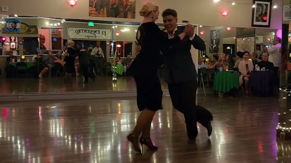 Video thumbnail for Claudio Villagra & Helena Fernandez - Ilusión Azul - August 19, 2023