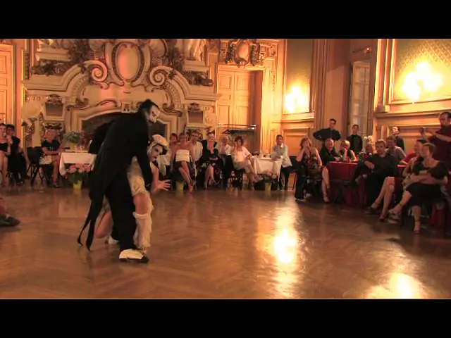 Video thumbnail for Tours'n Tango Festival / Mariana Flores et Eduardo Cappussi #1