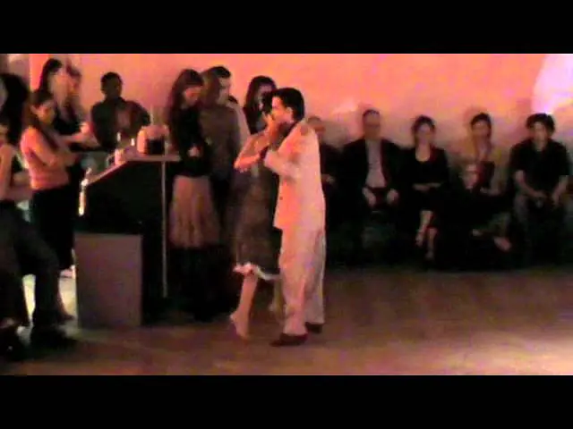 Video thumbnail for Nayla Vacca y Alejandro Hermida @ Negracha, London 2/4