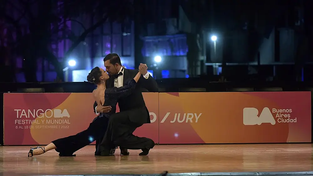 Video thumbnail for Carlos & Mirella Santos David | Final Mundial de Tango 2022
