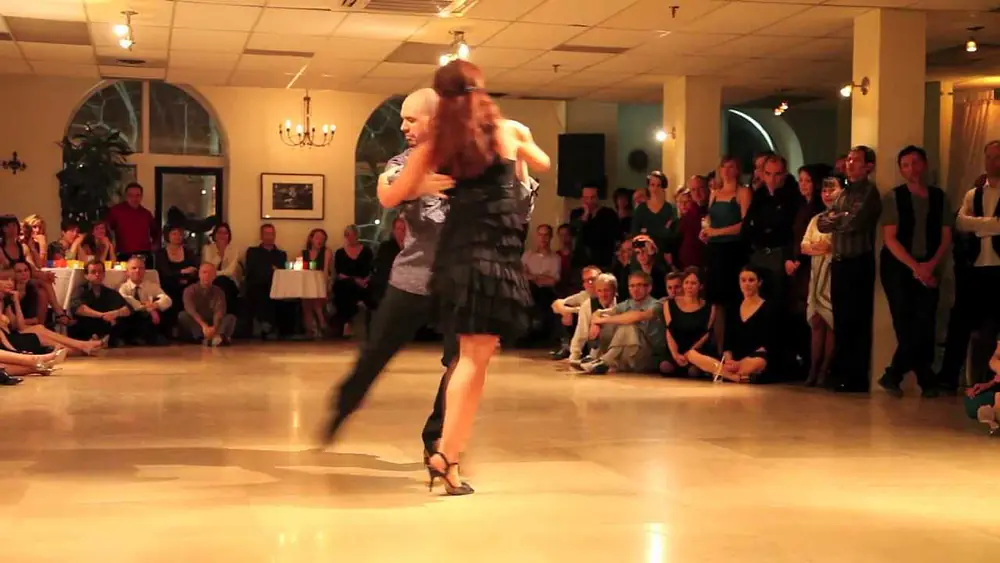 Video thumbnail for Claudia Jakobsen et Pablo Pugliese, le 3 décembre 2011. Tango.