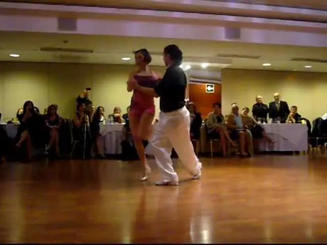 Video thumbnail for Gisela Natoli & Gustavo Rosa 3/6.mpg