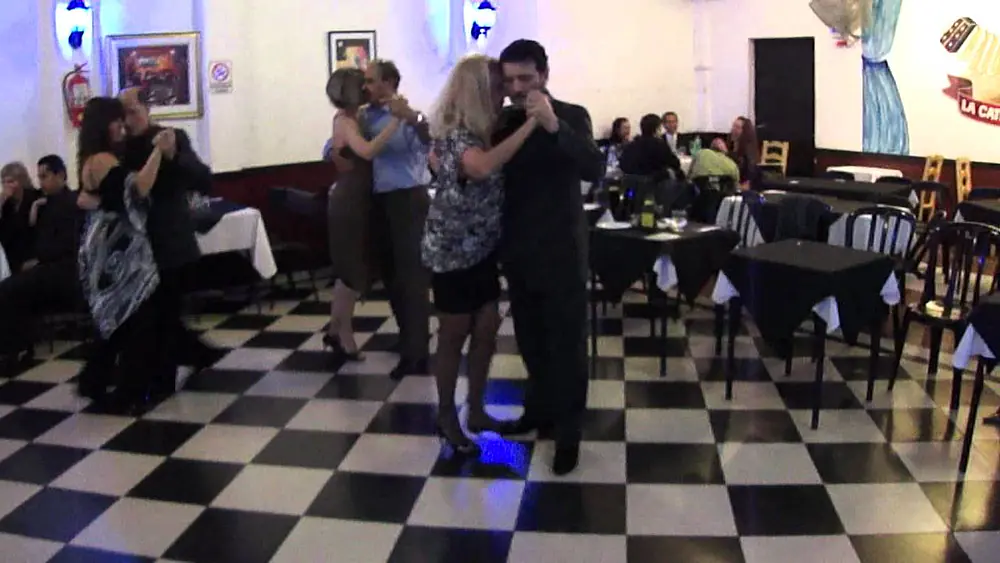Video thumbnail for Sin Rumbo Susana baila con Carlos Rivarola
