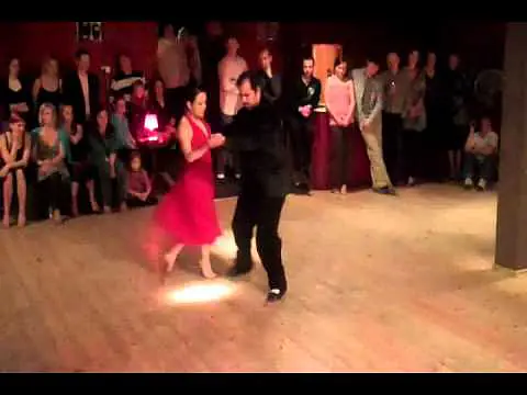 Video thumbnail for Tango by Daniela Pucci & Luis Bianchi: "Fueron Tres Anos"
