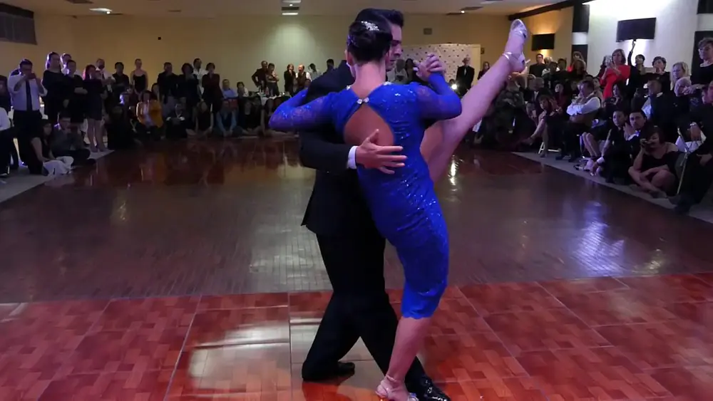 Video thumbnail for Edwin Espinosa y Alexa Yepes... Milonga Querétaro Mexico 2018