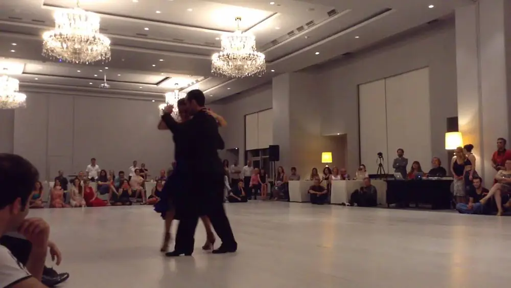 Video thumbnail for Facundo Pinero y Vanesa Villelba @Istanbul Tango Festival - 5