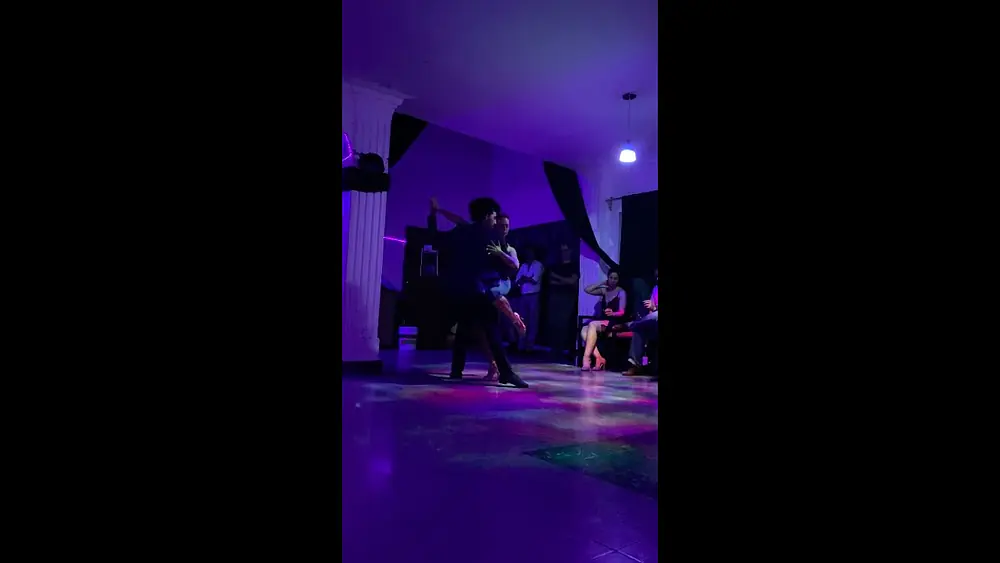 Video thumbnail for Gaby Mataloni & Vinicius Souza - La Garufita CDMX, México 1/3