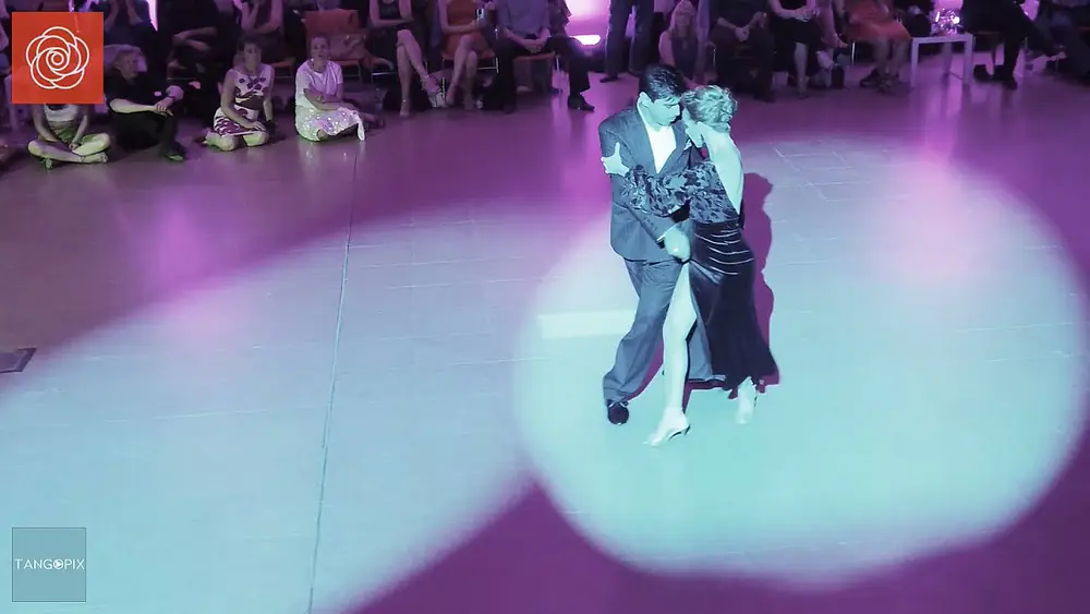 Video thumbnail for Magdalena Gutierrez & Germán Ballejo dance Cia. Tango X2 - La última curda