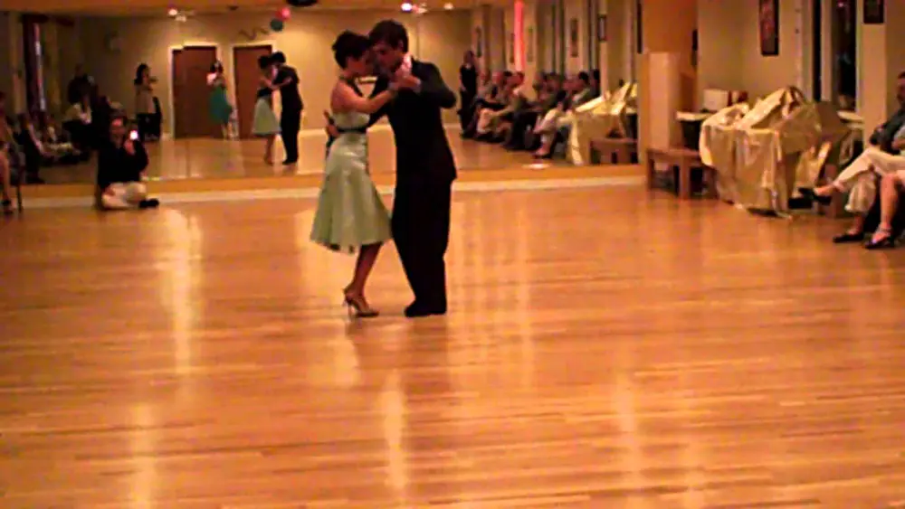 Video thumbnail for Paula Gaurini & Mariano Bielak