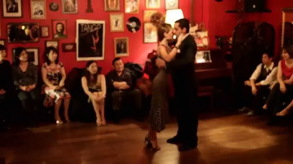 Video thumbnail for Lorena Gonzalez y Sebastian Acosta_1 @ Cafetin_2015/2/7