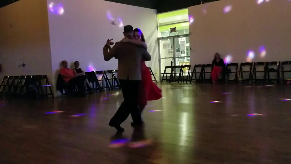 Video thumbnail for Lorena Gonzales & Gaston Camejo - performance at SiliconValley Milonga on 9/12/18 (2 of 3)