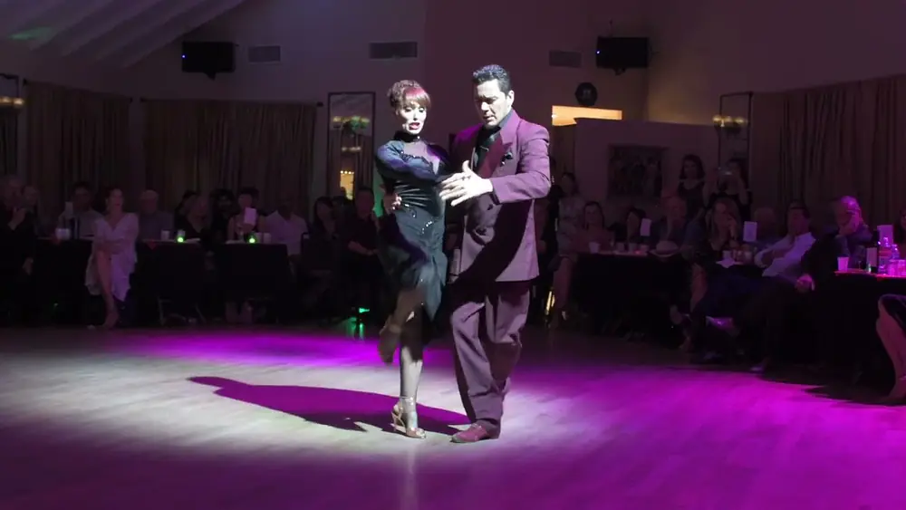 Video thumbnail for Miriam Larici and Leonardo Barrionuevo at Milonga Corazón 2/3