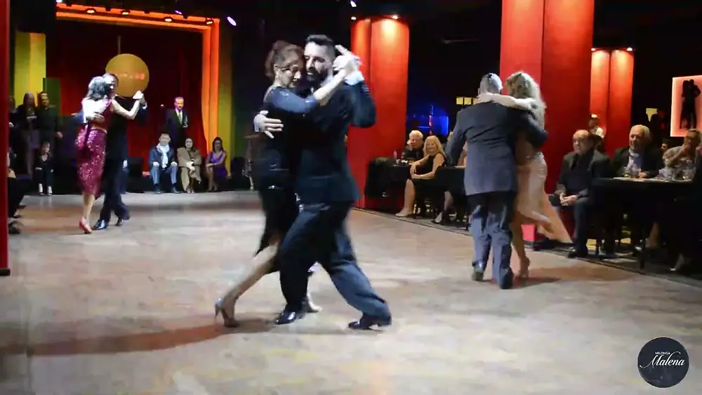Video thumbnail for Moira & Javier , Lorena & Pancho,Natacha & Fabian bailaron para Eduardo Arquimbau en Milonga Malena!