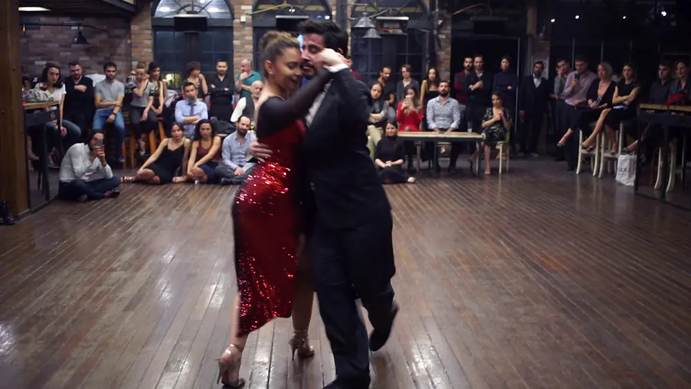Video thumbnail for Alejandro Beron & Ezgi Ömüriş / Milonga Del Ochenta Y Tres - 4/4