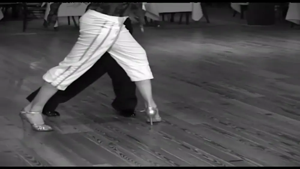 Video thumbnail for Gustavo Rosas Tango.Gisela Natoli-Video 6-Colgada en Cruce Atras Colgadas & Volcadas Vol 1.Arg