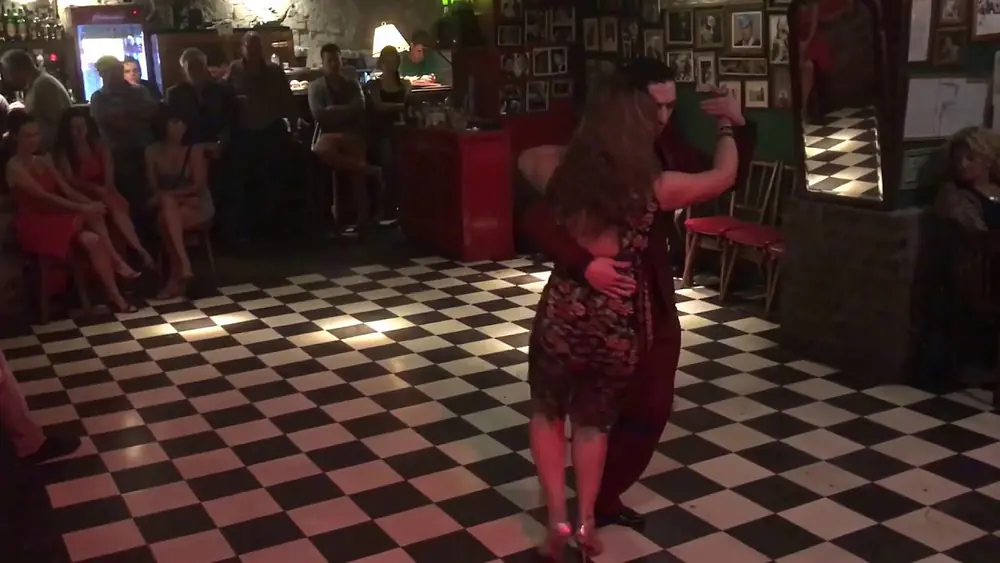 Video thumbnail for Vivian Yeh y Nicolas Marini en El Argentino 2/14/2017 - Meta fierro