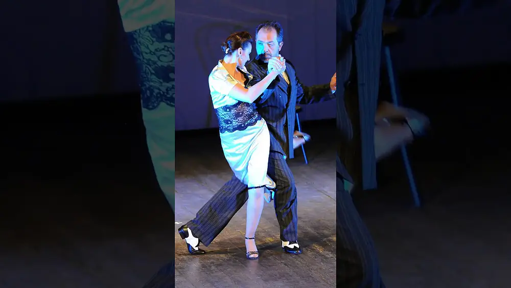 Video thumbnail for Gustavo Naveira e Giselle Anne a Cesena: Nuovo Seminario e Show - 16,17,18 giugno - info 3494441856