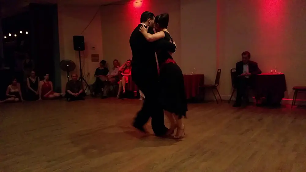 Video thumbnail for Argentine tango: Florencia Borgnia & Marcos Dario Pereira - La Mulateada