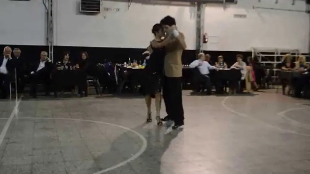 Video thumbnail for Federico Naveira & Sabrina Masso en Milonga Malena Sunderland Club 1/4