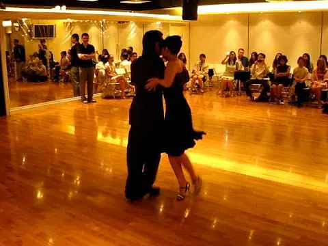 Video thumbnail for Alejandro Hermida and Nayla Vacca Hong Kong September 11th 2010 Milonga