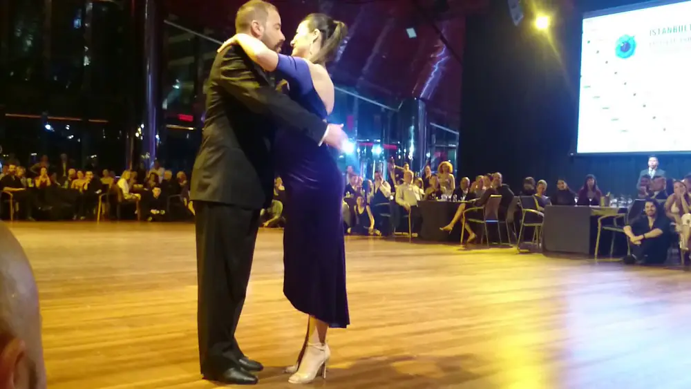 Video thumbnail for Daniel Nacucchio & Cristina Sosa.  Al Verla Pasar / Pedro Laurenz. İstanbul Tango Fiesta 2018