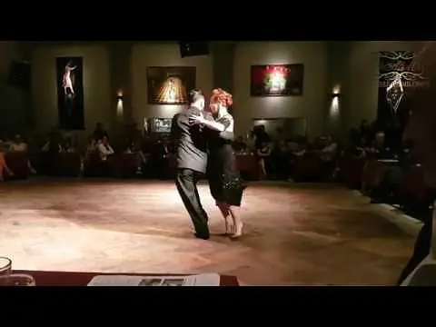 Video thumbnail for Hermoso Tango de Pugliese, orquesta en vivo, Color Tango, Matías Batista, Silvana Prieto,