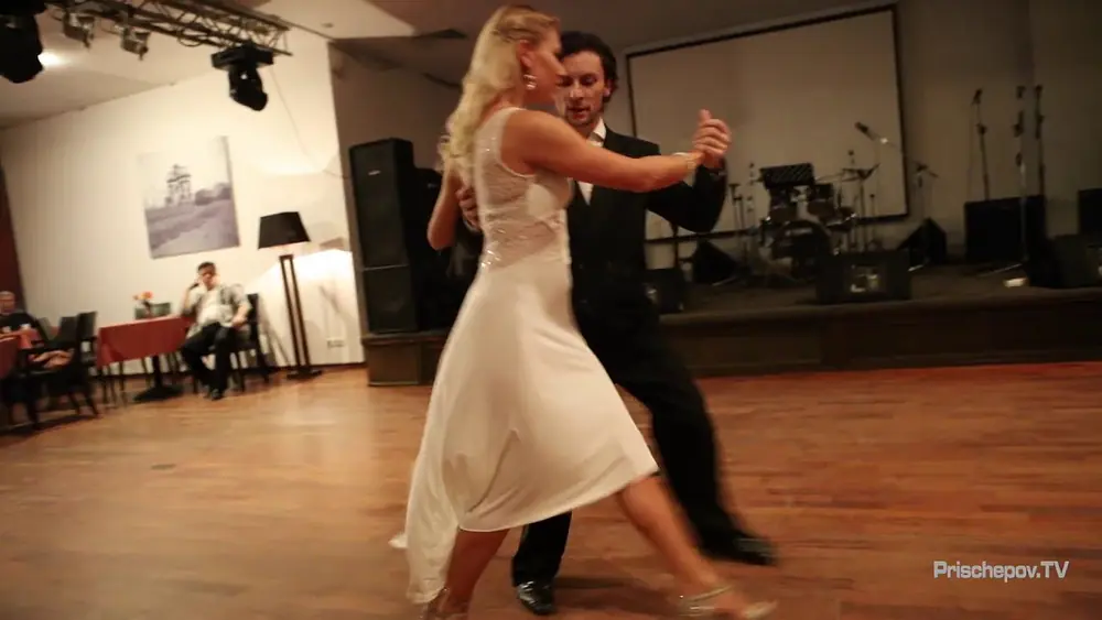 Video thumbnail for Artem Mayorov and Julia Osina, 2-4, Moscow, Russia, Milonga "El Abrazo", 24.02.2016