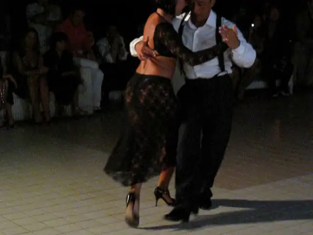 Video thumbnail for Osvaldo Zotto y Gisele Avanzi - Caffè del Mare - Bari - Giugno 2009  5.5