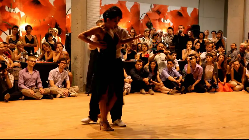 Video thumbnail for Gaston Torelli y Moira Castellano, "Sin palabras",Milonguero nights-2014,