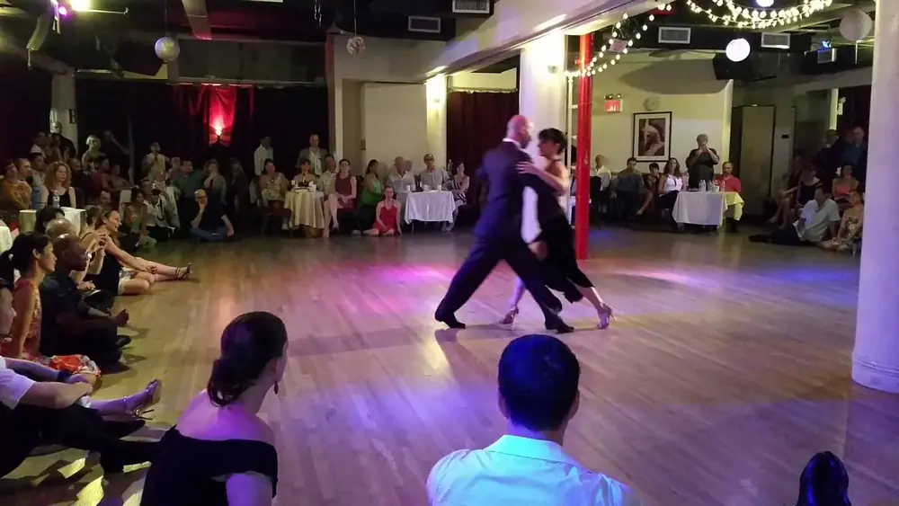 Video thumbnail for Argentine tango: Adriana Salgado & Orlando Reyes - Mi Dolor (lyrics)