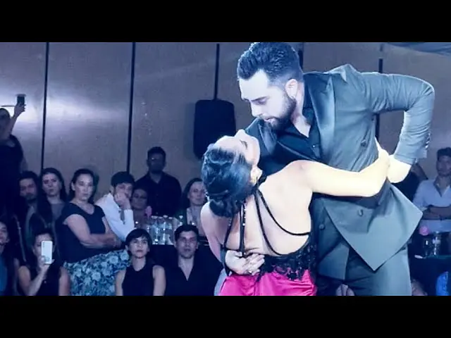Video thumbnail for Clarisa Aragón y Jonathan Saavedra. Zona de Riesgo (Hager) Cita 11mar25