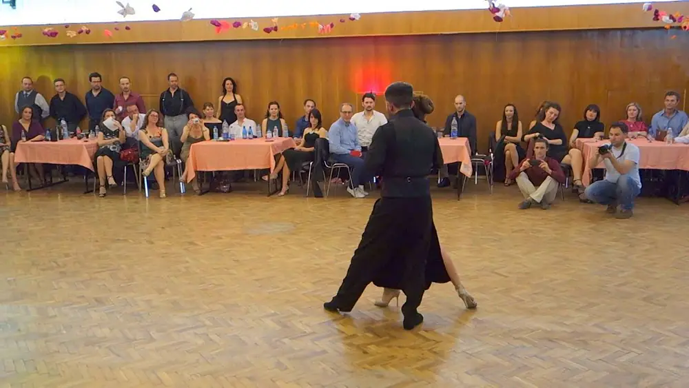 Video thumbnail for Max Van de Voorde & Solange Acosta 4/5
