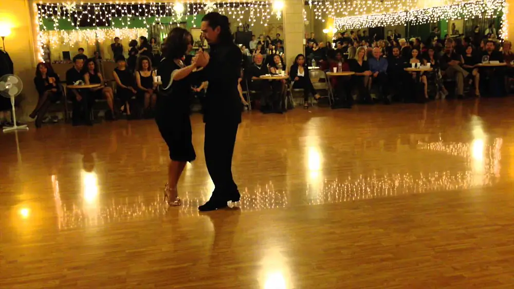 Video thumbnail for Carlos Barrionuevo & Mayte Valdes - Milonga Sonata - Performance 2