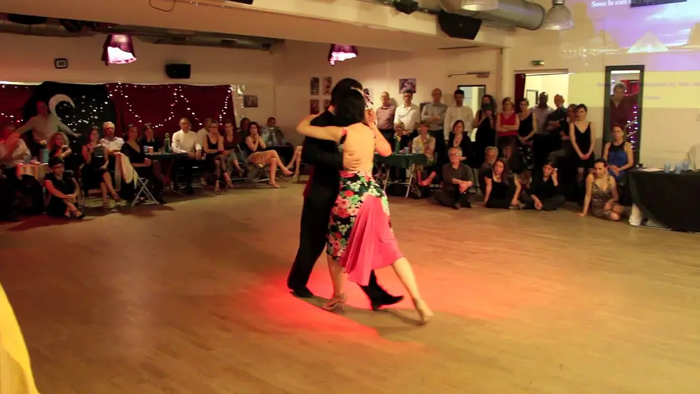 Video thumbnail for Céline Giordano et Alexis Quezada à la milonga Esta Noche de Luna, Paris