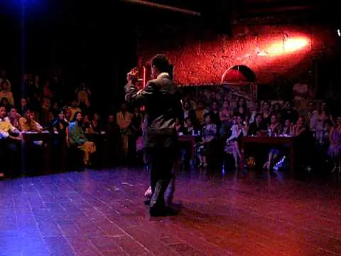 Video thumbnail for Javier Rodriguez y Andrea Misse Taipei Tango Festival 2009