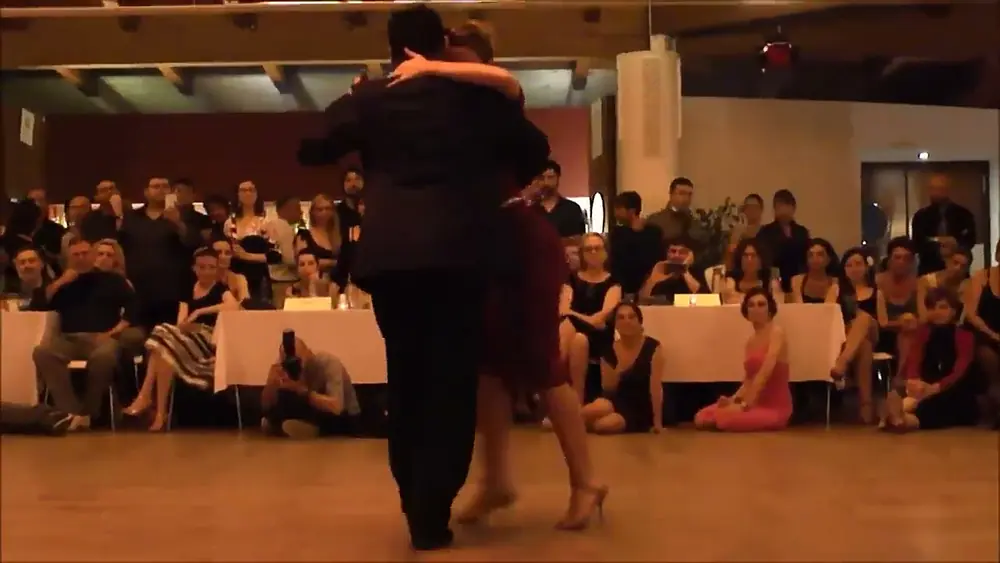 Video thumbnail for Carlos Espinoza e Noelia Hurtado al Makìtango Senigallia 4⧸4